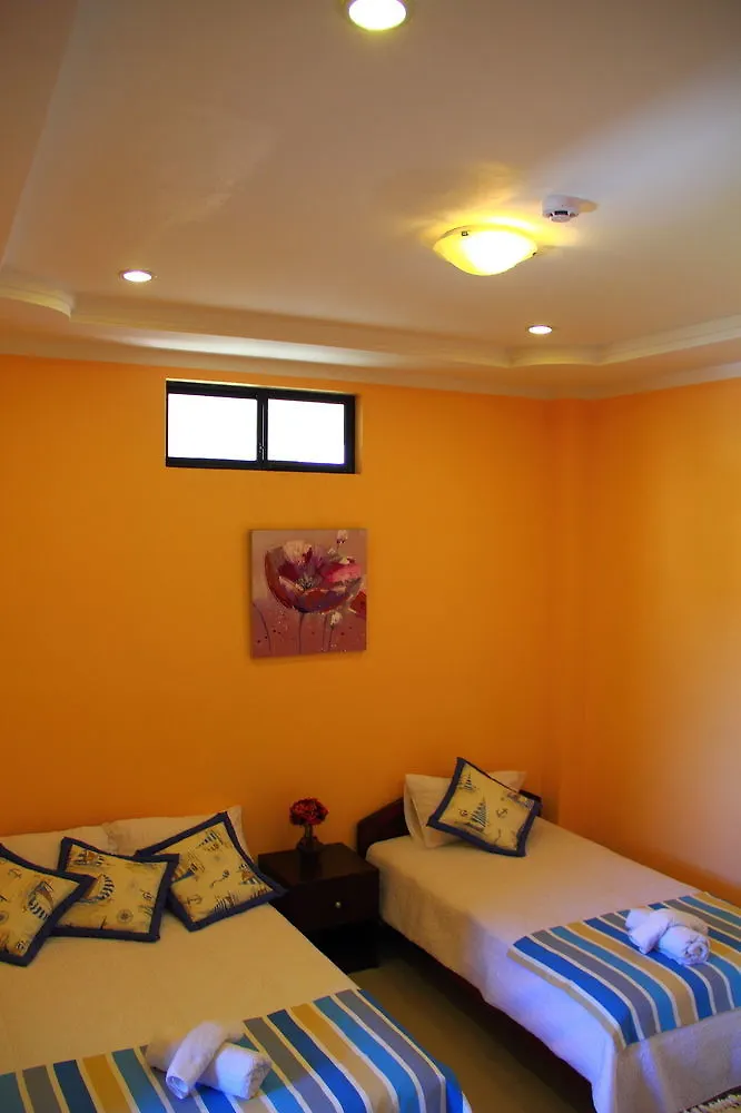 ** Aparthotel Hostal Duncan Puerto Ayora  Ecuador