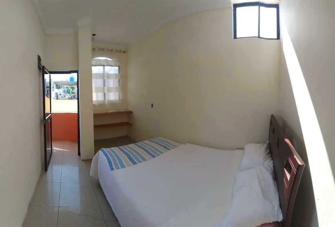 Hostal Duncan Puerto Ayora  2*, Puerto Ayora (Galapagos Islands) Ecuador